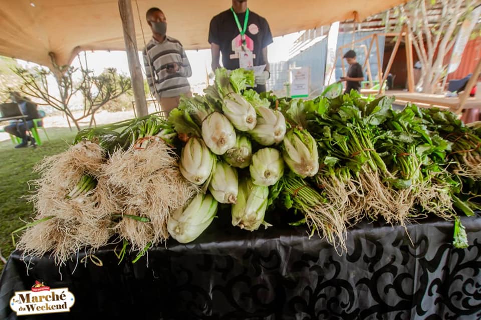 Retour sur le marché du weekend en republique democratique du congo juillet 2020 (13)